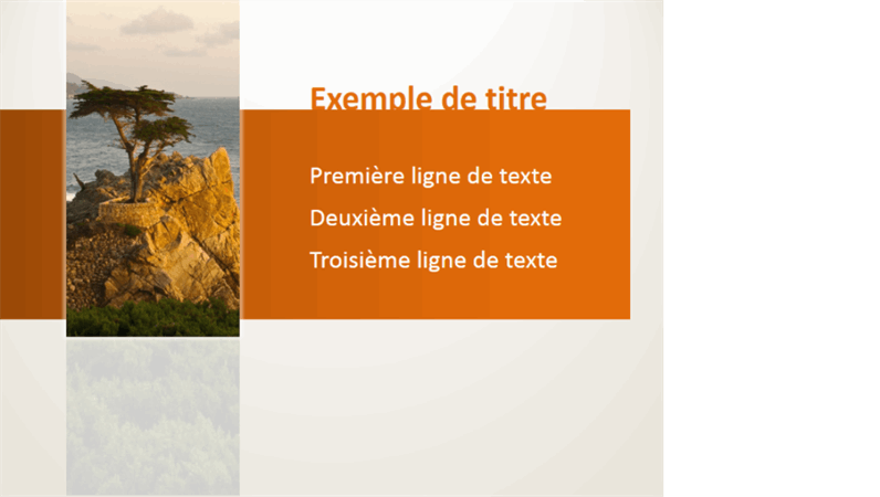 Titre animé se déplaçant derrière une image Titre animé se déplaçant derrière une image